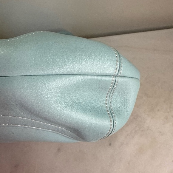 Coach Vtg Soho Soft Blue Leather Shoulder Hobo Bag 4983 Classic Purse 2003 Y2K - Picture 7 of 14